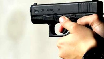 udine omicidio suicidio dal notaio