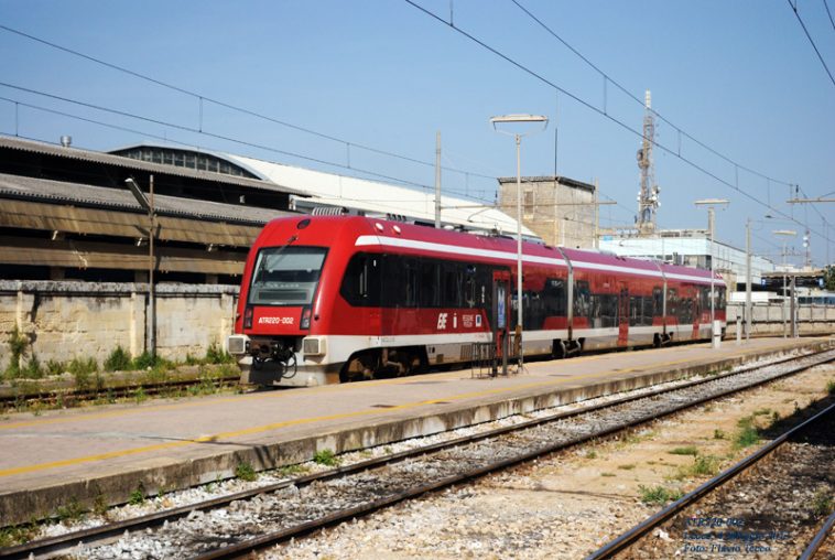 Ferrovie Sud Est: incarichi ed appalti milionari, arresti e sequestri Ferrovie Sud Est: incarichi ed appalti milionari, arresti e sequestri