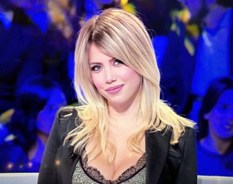 Wanda Nara Instagram Nuova Foto Hot Per La Regina Della Provocazione Sei Volgare Urbanpost