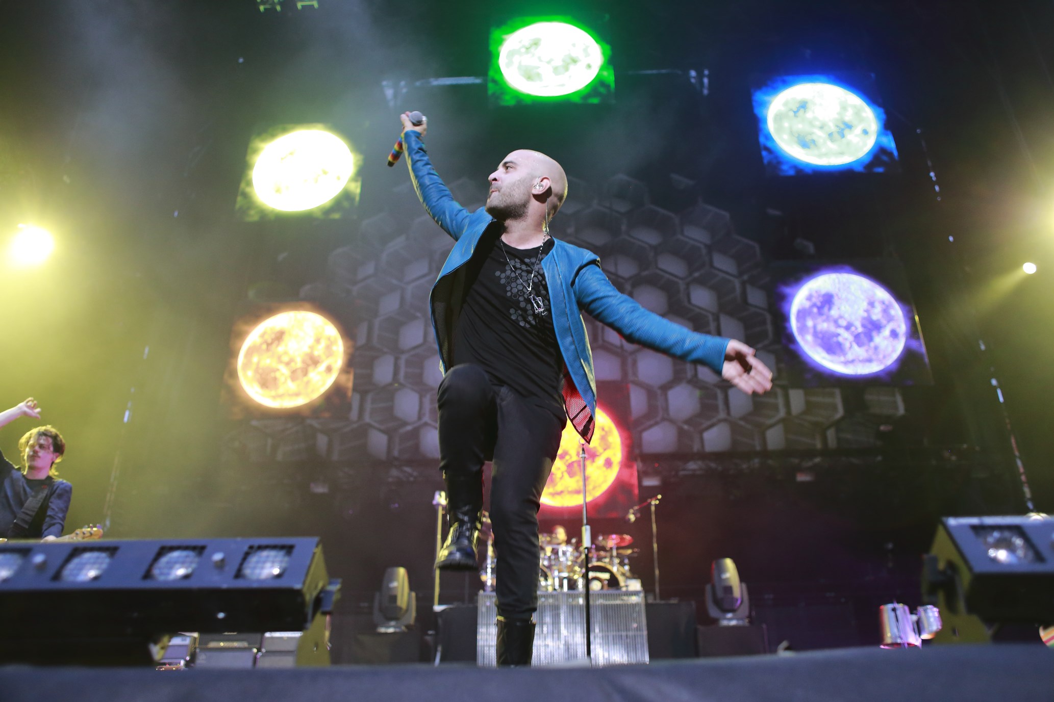 Come Si Chiama Il Cantante Dei Negramaro