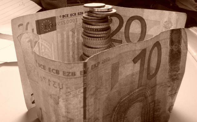 E se le cose cominciassero a precipitare? (IV parte) - Pagina 17 Denaro