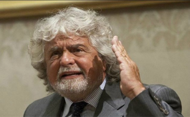 Beppe Grillo Restitution Day Firenze