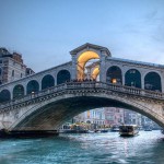 Venezia tuffo ponte rialto