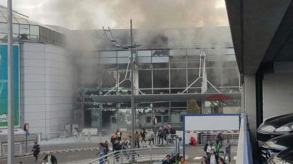 Bruxelles aeroporto attentati