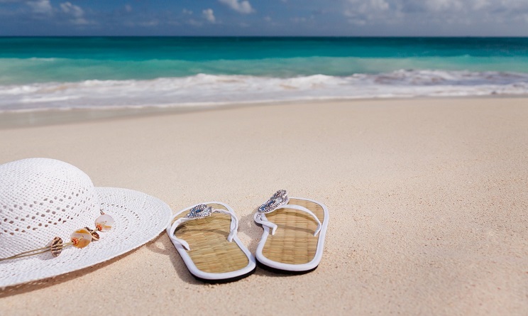 cosa mettere in valigia per il mare, cosa mettere in valigia, cosa mettere in valigia vacanze agosto, cosa mettere in valigia vacanze estate 2016, cosa mettere in valigia per il mare ragazza, accessori mare, cosa portare al mare,