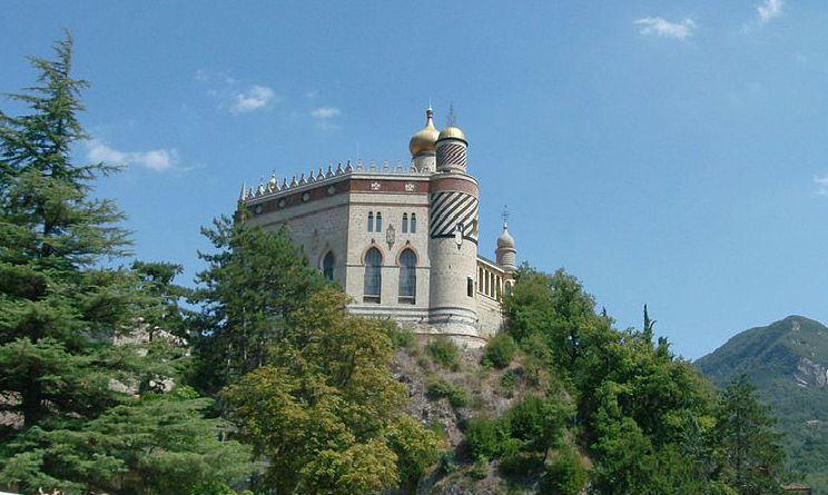 Rocchetta Mattei aperture straordinarie castello nel Bolognese