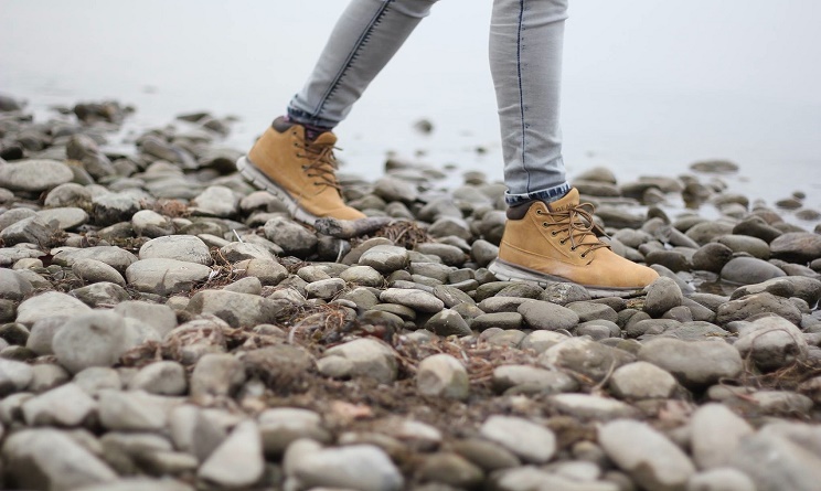 moda inverno 2016 scarpe, scarpe per quando piove, moda inverno 2016 2017 scarpe, tendenze inverno 2016 2017 scarpe, scarpe per la pioggia,