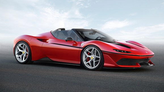 Ferrari J50 prezzo caratteristiche