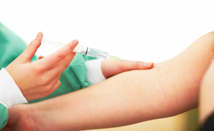 Meningite C vaccino ospedali nel caos situazione