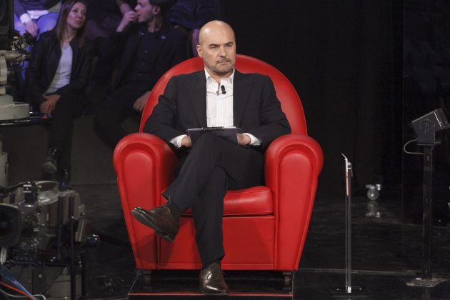 Luca Zingaretti età, altezza, peso, moglie, figli ...