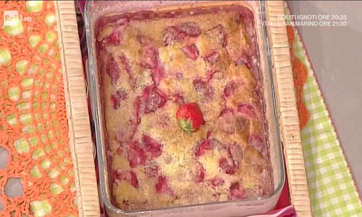 clafoutis di fragole, cocco e lime anna moroni, clafoutis di fragole, cocco e lime la prova del cuoco, la prova del cuoco ricette dolci oggi, la prova del cuoco ricette dolci, la prova del cuoco ricette oggi, la prova del cuoco 31 maggio 2017,