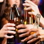Abuso di alcol, negli adolescenti modifica il cervello, lo studio
