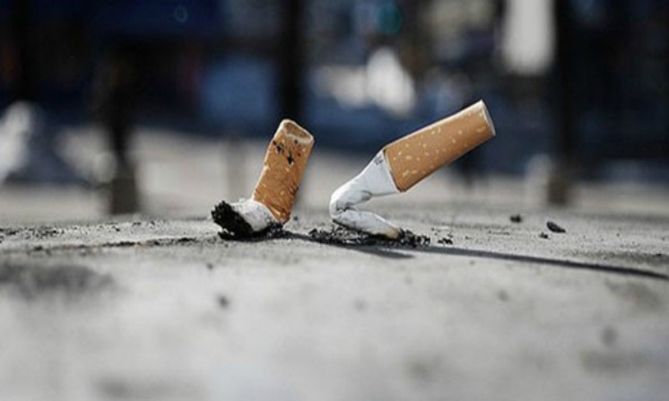 Donna muore a causa del fumo passivo dei colleghi di lavoro, risarcimento dalla Regione