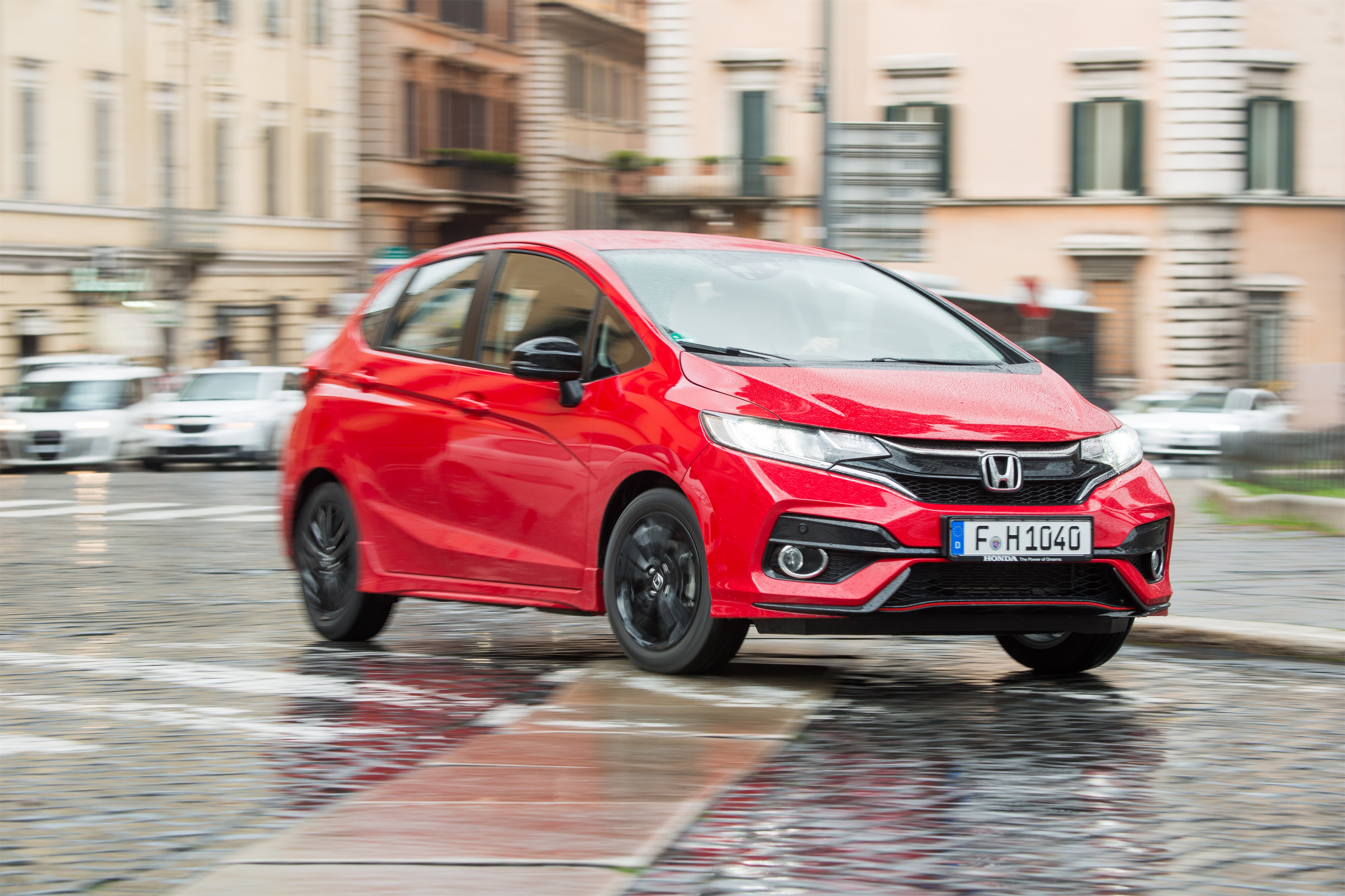 Honda Jazz 2018 Caratteristiche E Interni Tecnologia E Design