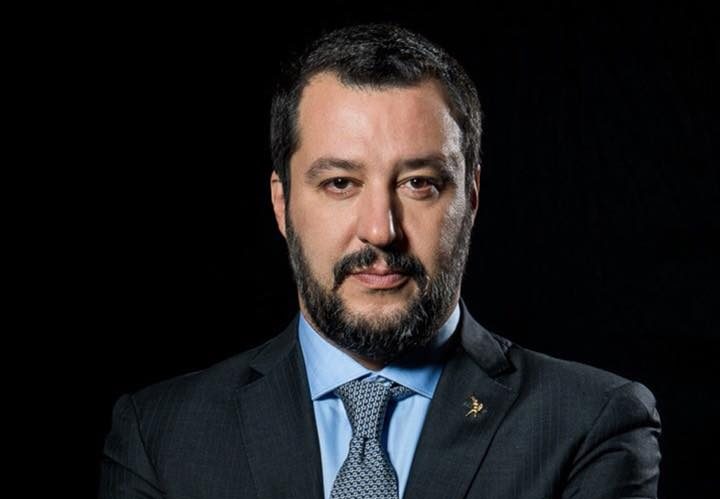"Matteo Salvini sostenuto dal politico con legami con la mafia": l'affondo del Guardian al leader della Lega