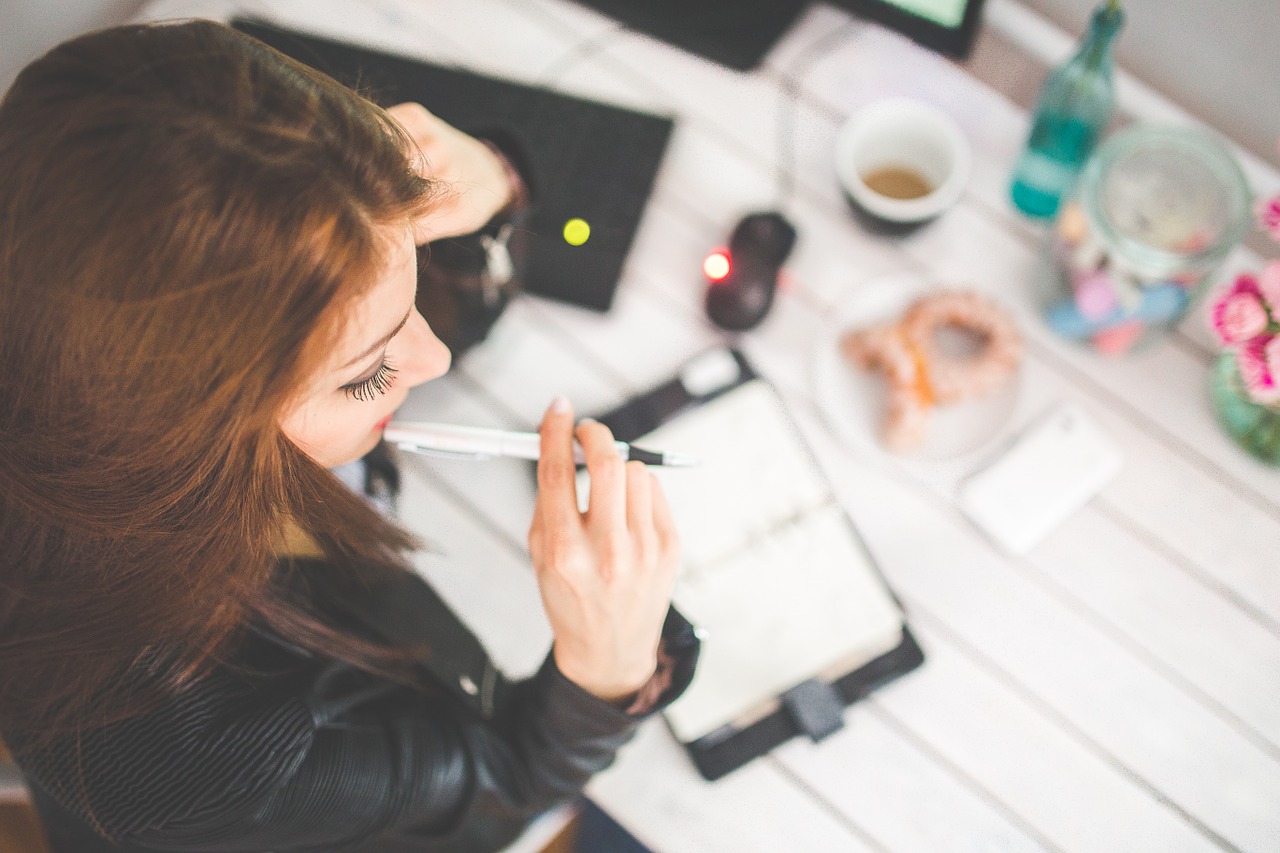 Come lavorare da casa? idee per guadagnare con internet urbanpost Idee per lavoro da casa