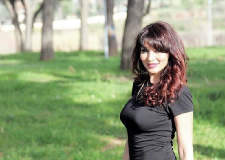 Miriana Trevisan Mostra Seno E Cosce Su Instagram Lezione Di Sensualita Foto Urbanpost