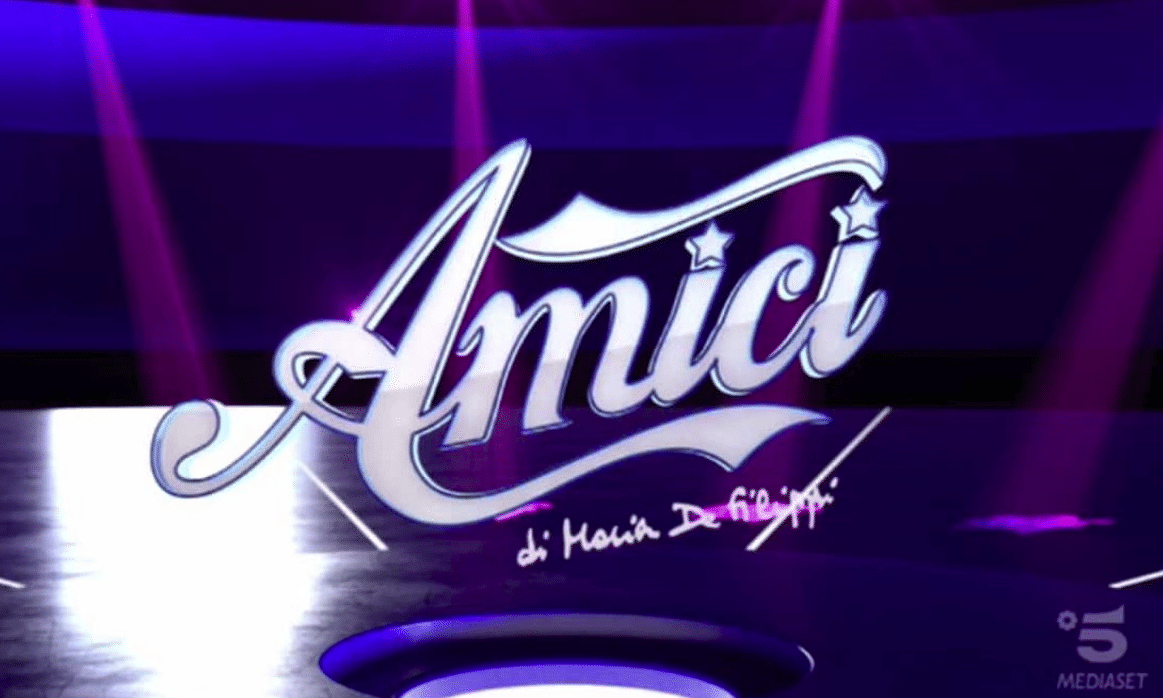 Amici Vip: Maria De Filippi rivoluziona il talent Amici Vip: Maria De Filippi rivoluziona il talent