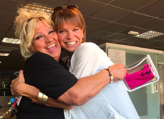 Teresa Cilia lancia la bomba Raffaella Mennoia sa delle persone fidanzate Teresa Cilia lancia la bomba Raffaella Mennoia sa delle persone fidanzate