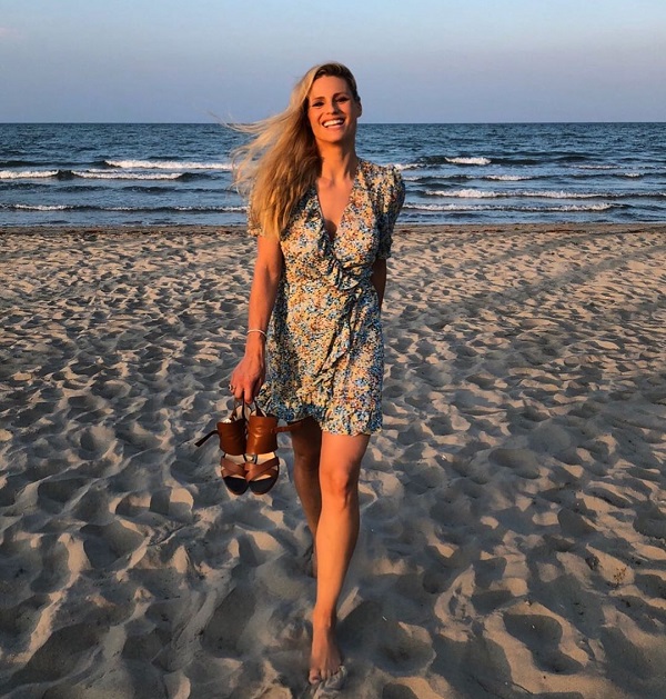 Michelle Hunziker nuovo look: Â«VergognatiÂ», il commento di