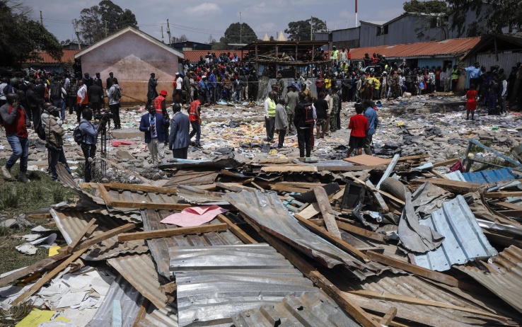 kenya crolla scuola