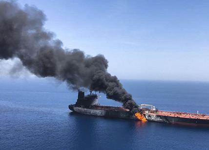 Esplosione su petroliera nel Mar Rosso, Iran: Esplosione su petroliera nel Mar Rosso, Iran: