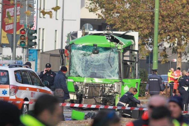 Milano incidente 