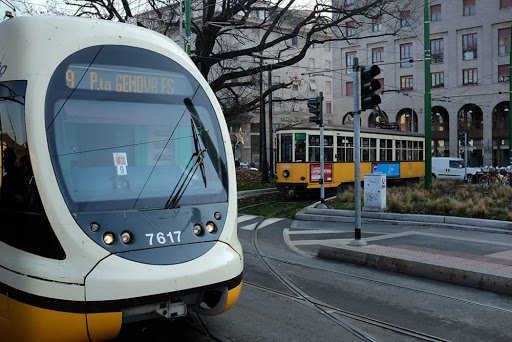 milano incidente tram