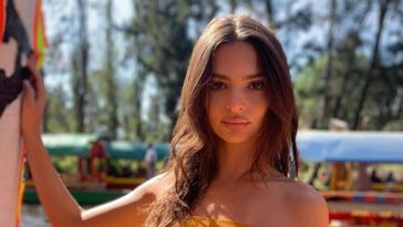 Emily Ratajkowski