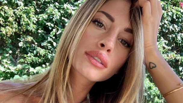 Uccide Sua Sorella Per Un Tiktok