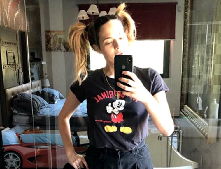 Laura Chiatti Instagram, particolare rovente sotto la t-shirt