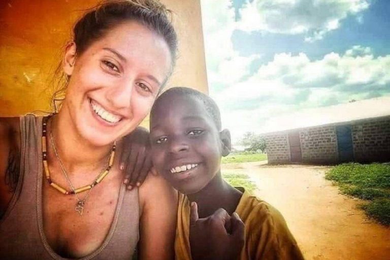 Silvia Romano Su Facebook Non Arrabbiatevi Per Me Il Peggio Passato Silvia Romano Su Facebook Non Arrabbiatevi Per Me Il Peggio Passato