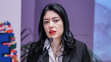Azzolina