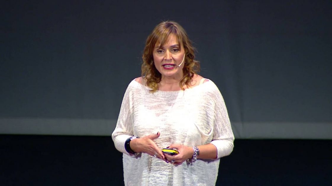 Covid Antonella Viola «Lockdown nei comuni più colpiti. Virus sarà con noi fino a maggio» Covid Antonella Viola «Lockdown nei comuni più colpiti. Virus sarà con noi fino a maggio»