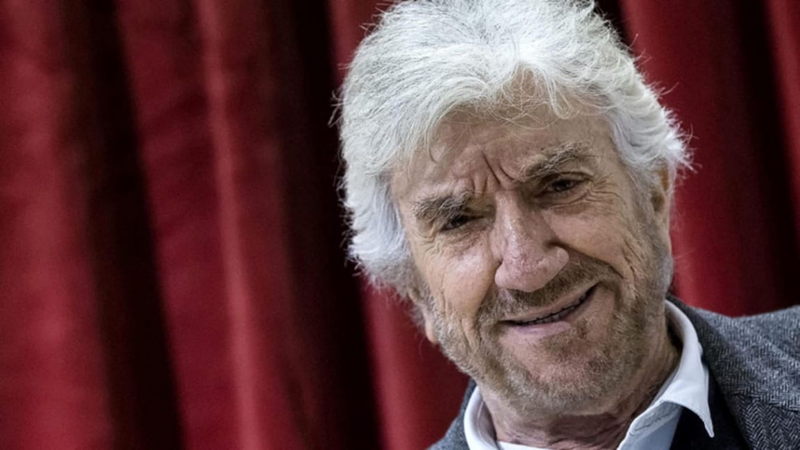Gigi Proietti com'è morto, operazione di routine non riuscita «Ecco