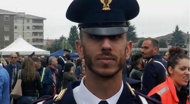 poliziotto trovato morto