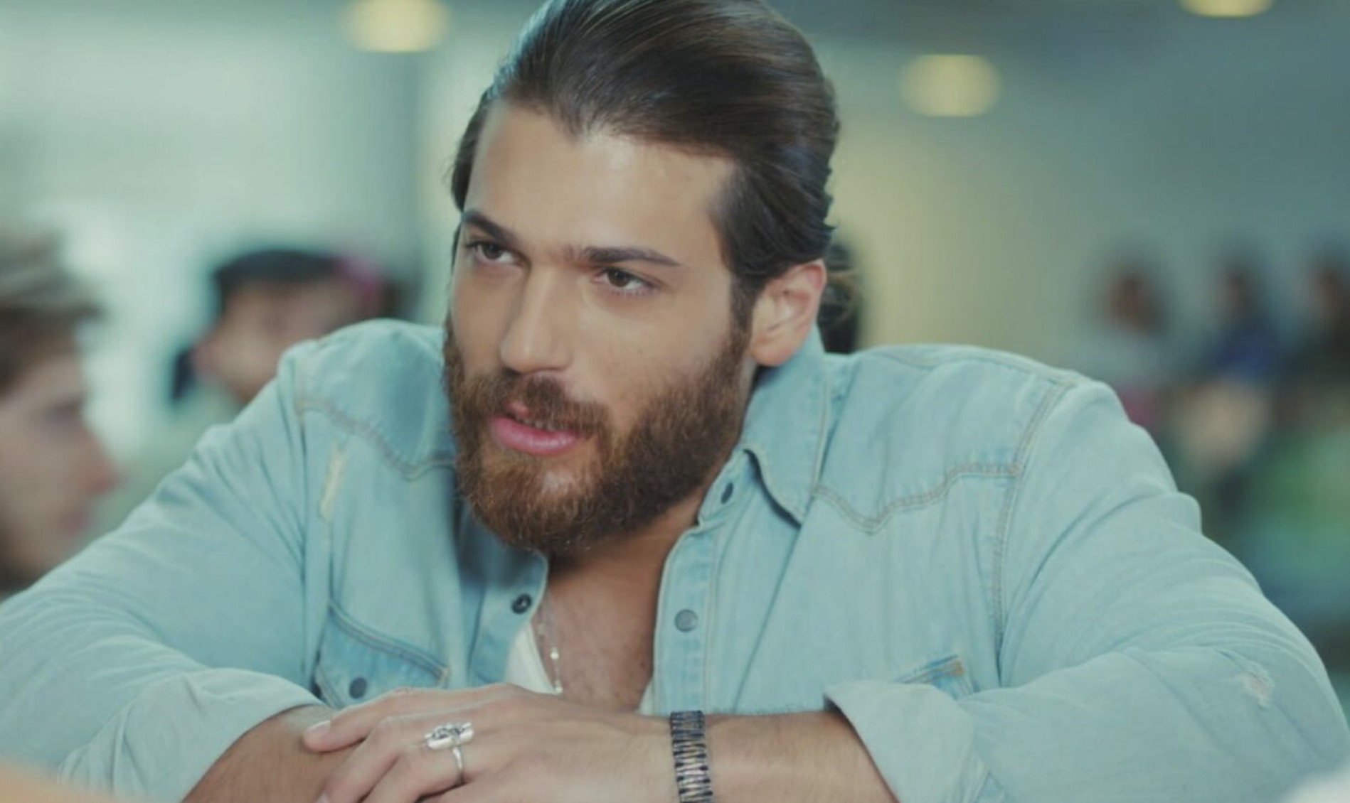 Can Yaman sanremo 2021