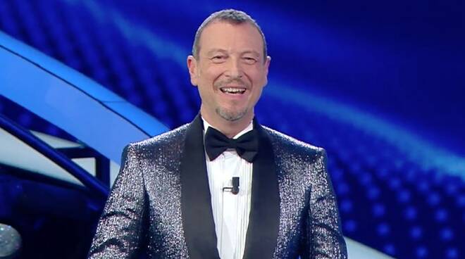 Amadeus lascia Sanremo 2021