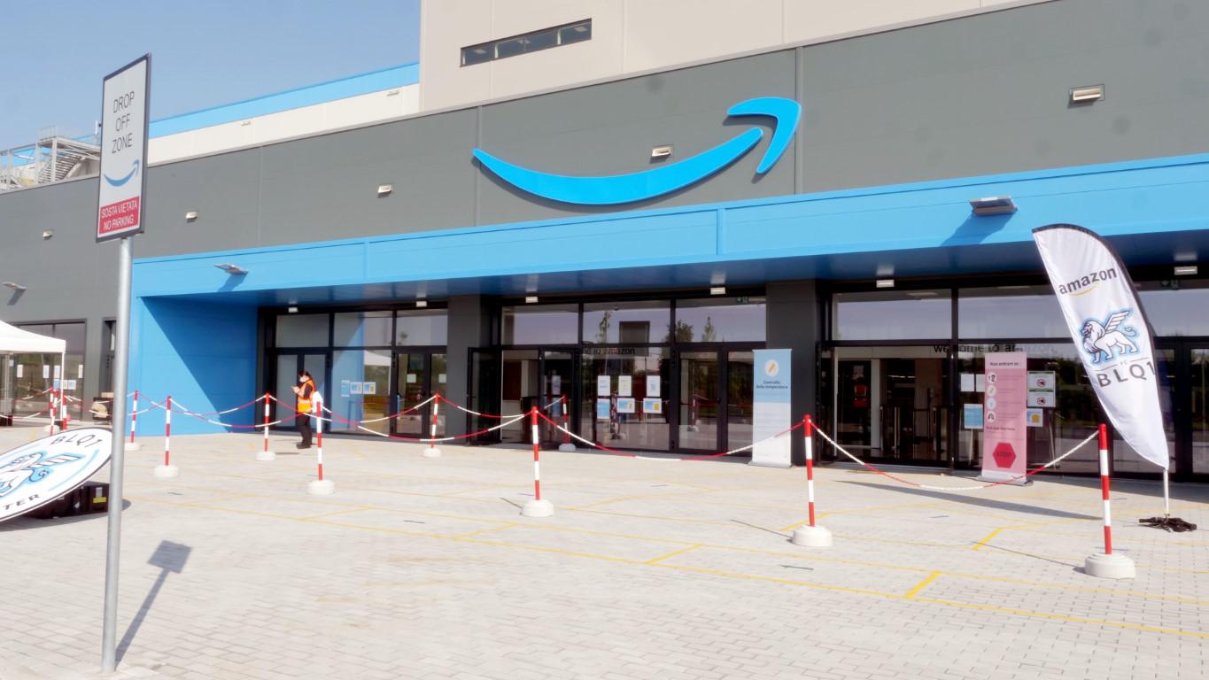 Magazziniere Amazon licenziato 