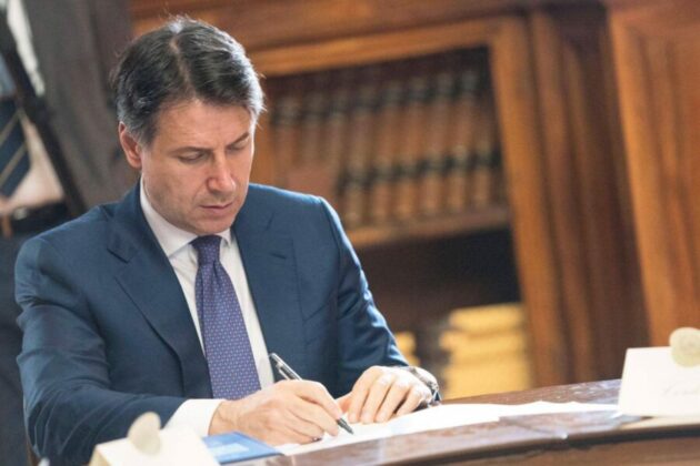 Giuseppe Conte università 