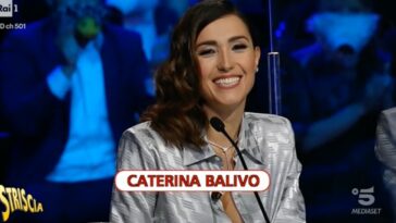Caterina Balivo striscia