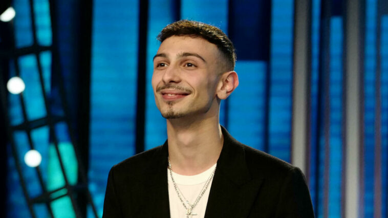 Random età, carriera, vita privata: chi è il rapper napoletano