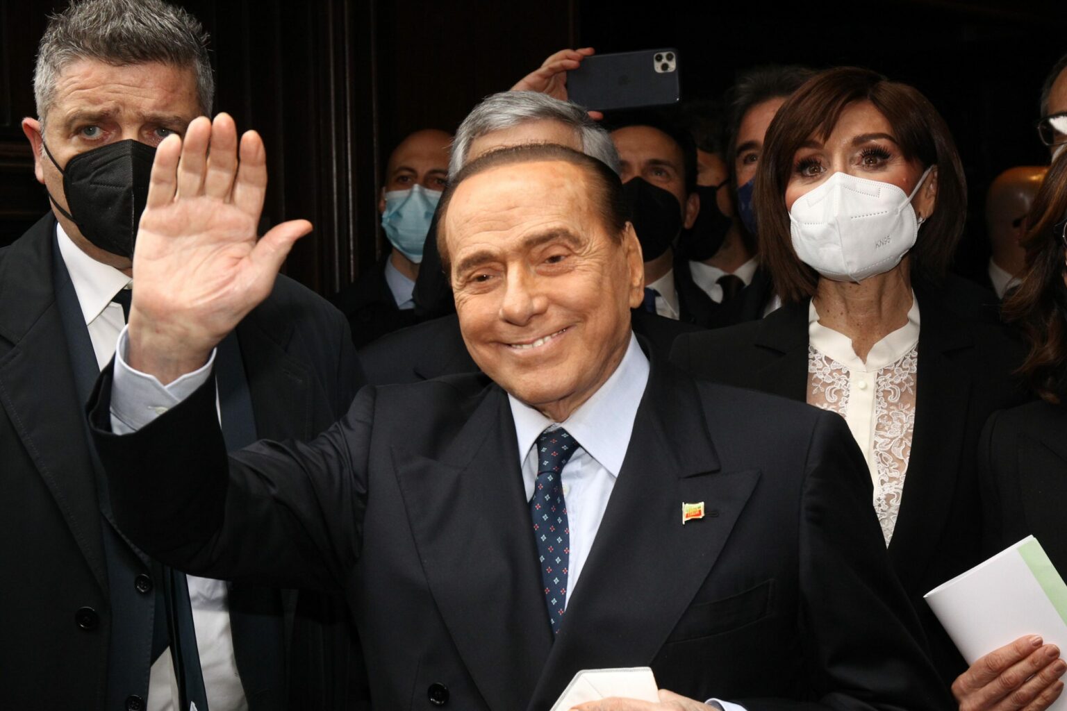 Silvio Berlusconi come sta oggi? Condizioni migliorate, cosa ha detto