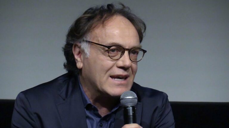 Francesco Acquaroli età vita privata carriera e curiosità sull'attore