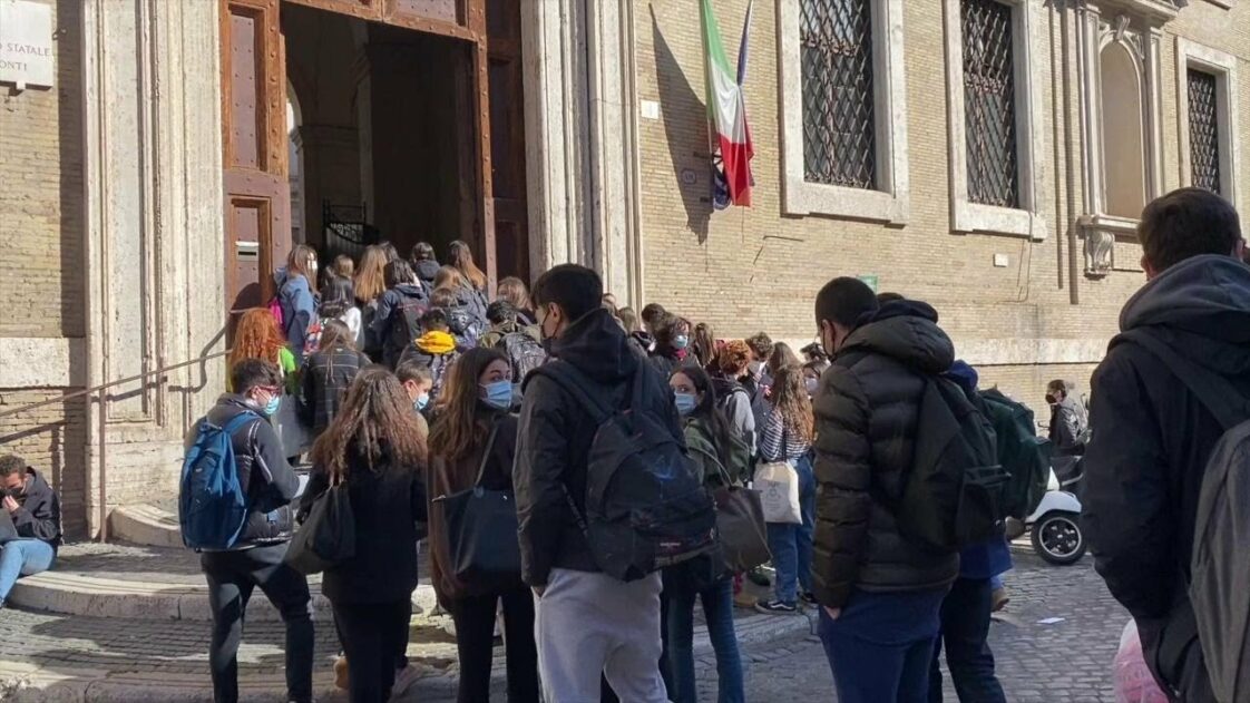 Quando Iniziano Le Scuole A Settembre 2024 Lombardia Primo giorno di scuola 2021: quando iniziano le lezioni regione per regione
