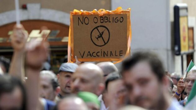 obbligo vaccinale sanzioni 