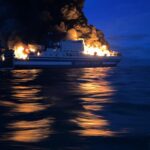 traghetto Grimaldi a fuoco