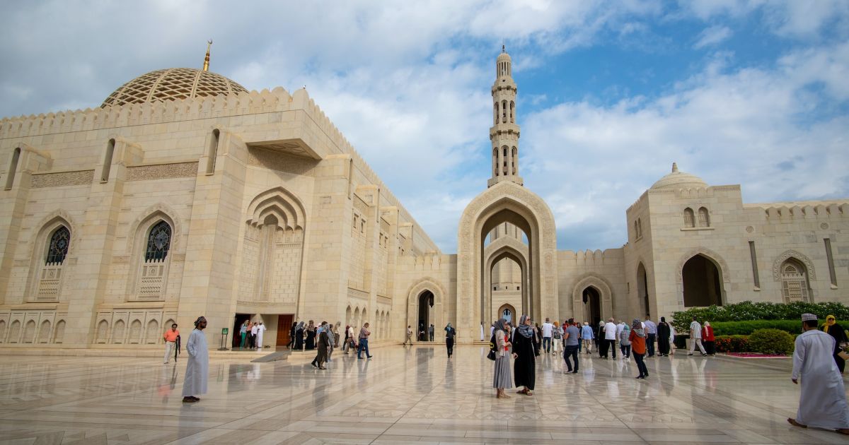 vacanze in Oman moschea sultano Qaboos Mascate