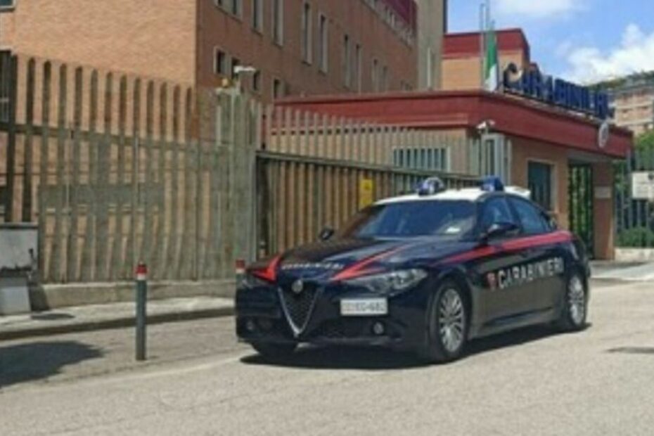 Perugia, per punizione le tolgono il telefono: una 13enne si suicida