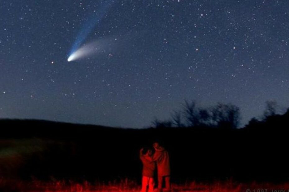 Sta arrivando la "Cometa del secolo": ecco la data e come vederla